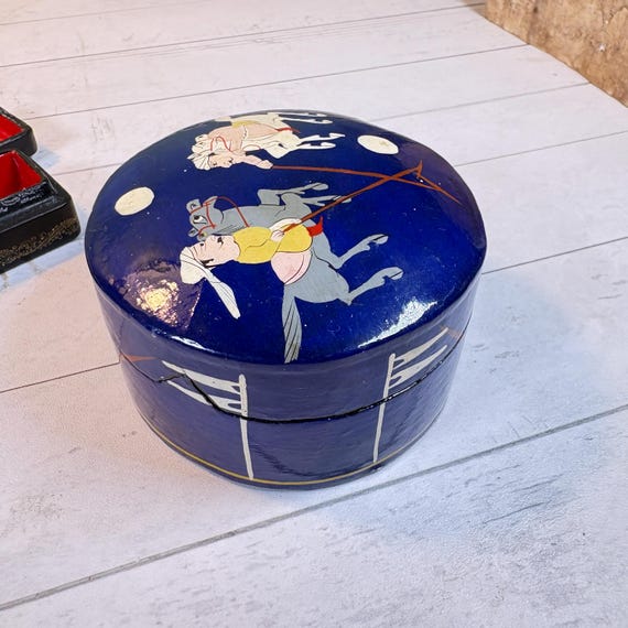 Vintage Boxes, Russian rectangular box, Signed on… - image 4