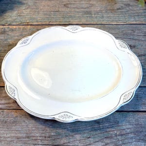 2590 Antique Homer Laughlin Platinum Five Petal Marigold Platter, 1930s Small Platter, Silver Trim, Scalloped Edge
