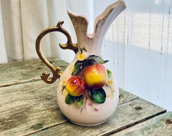 Vase vintage Lefton Fruit Pitcher : porcelaine peinte à la main des années 1950 avec détails dorés