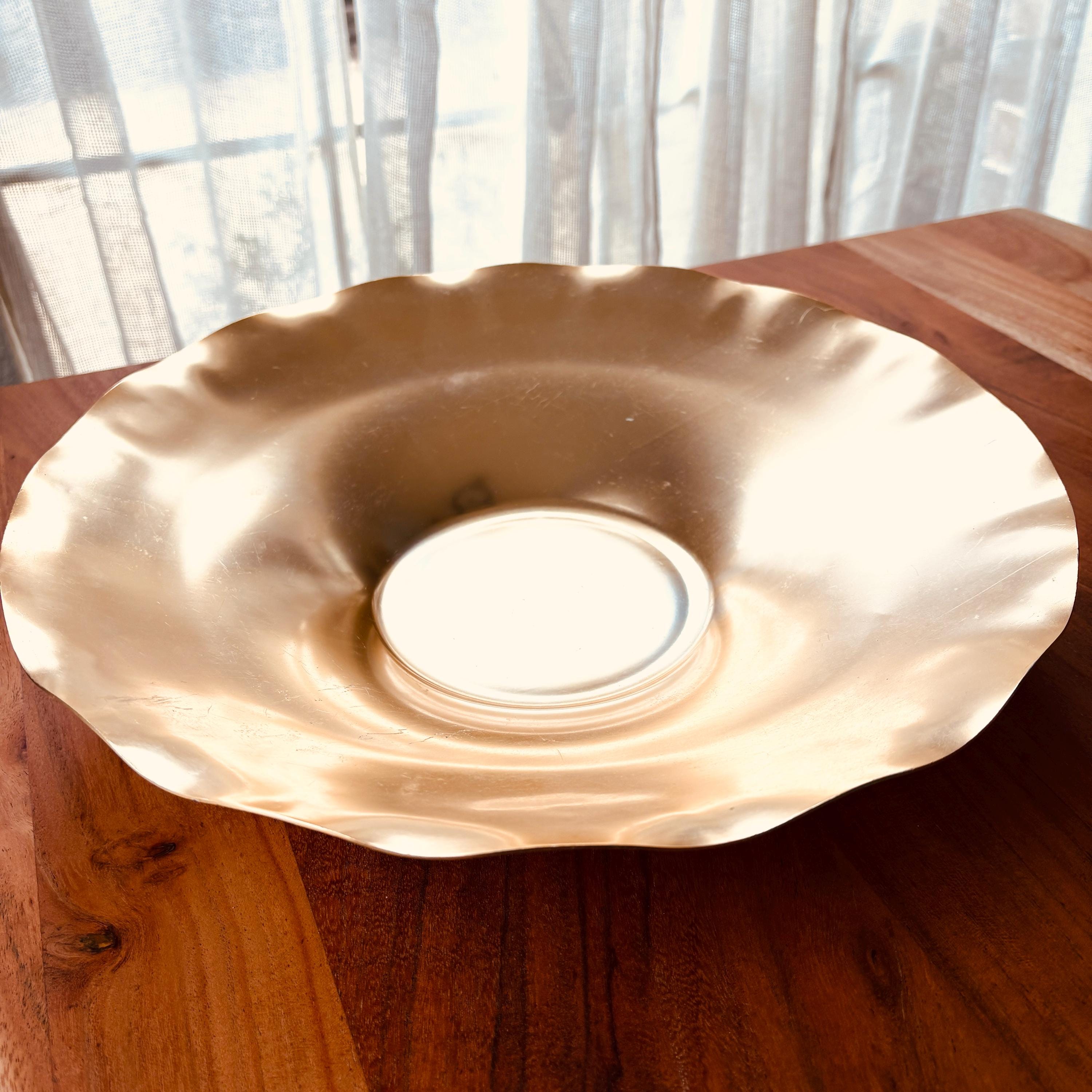 ヴィンテージミラーゴールドアルミボウル：大きなウェーブエッジ