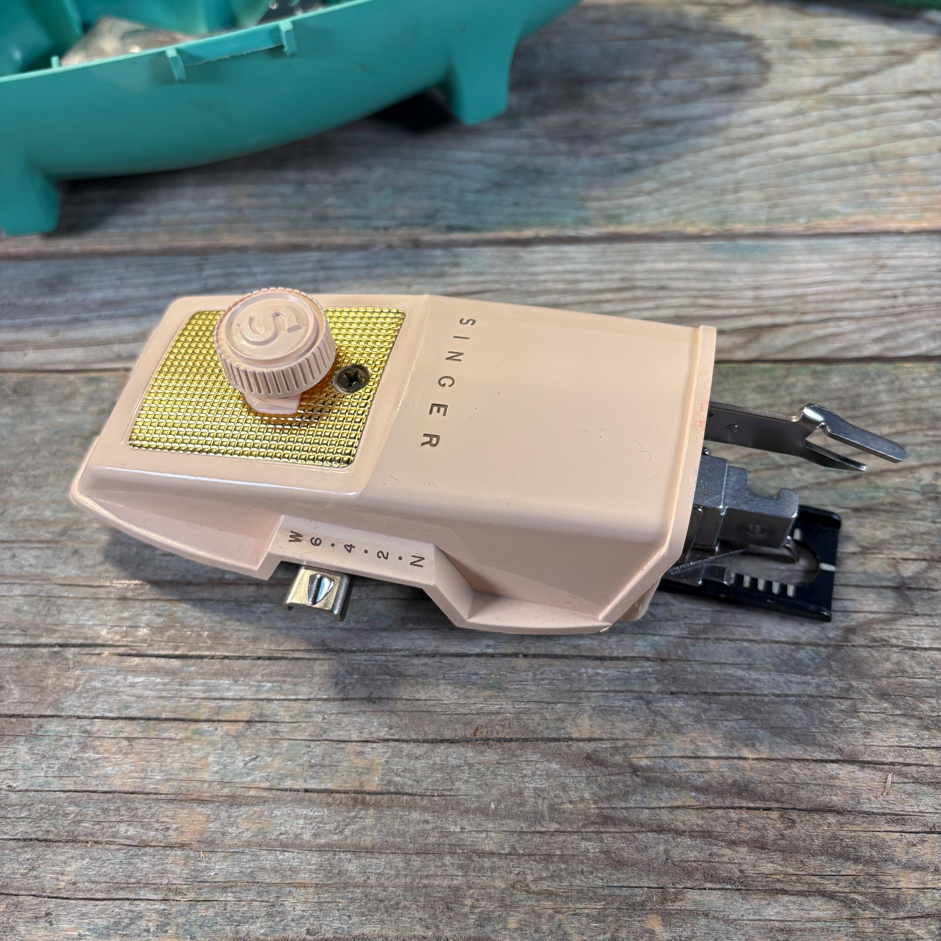 Vintage Singer Buttonholer Attachment Set: Aqua & Green Clamshell Cases ...