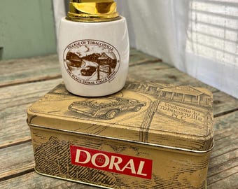 Lata de cigarrillos Doral vintage y encendedor de cerámica, edición de coleccionista de 1996