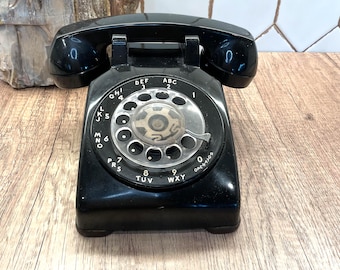 Vintage Black Rotary Phone – Bell System / Western Electric - No Cords