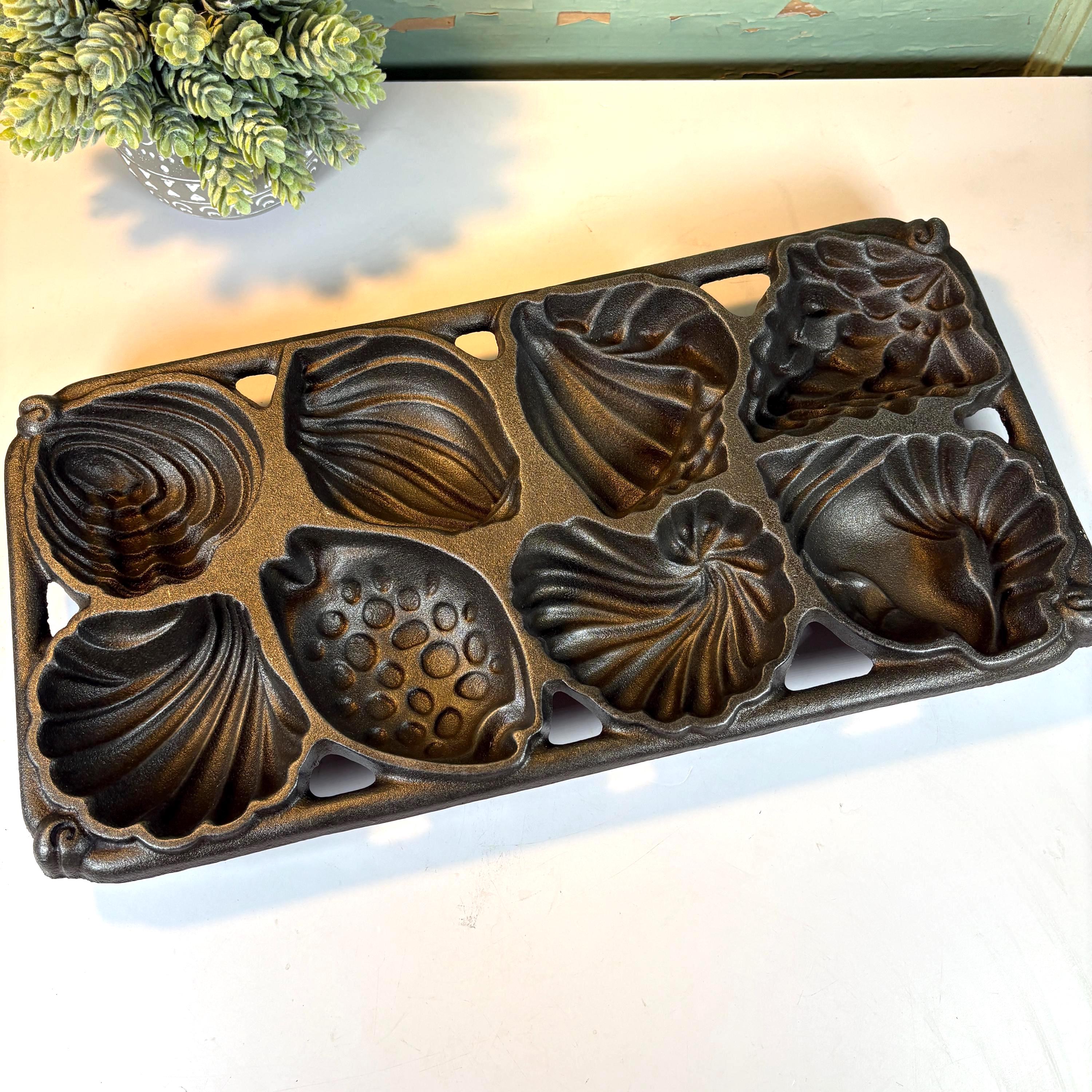 Rare Vintage 1989 John Wright Co. Cast Iron Sea Shell Baking Pan