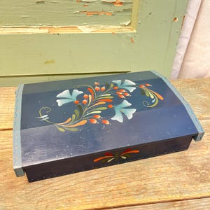 Vintage Rosemaling Painted Wood Box: Norwegian Folk Art Decor