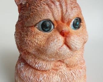 Meow Meow - 3D Hand Painted with EO Beeswax Candle