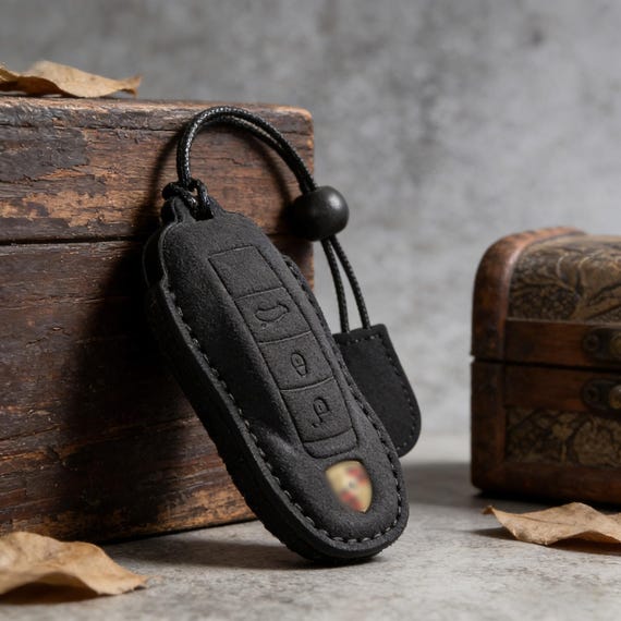 High Quality Alcantara Key Fob Cover for Porsche 911, 718, Macan, Cayenne, Panamera, Taycan | Premium Suede Leather Key Case Protector