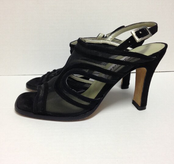 size 2 sandals ladies