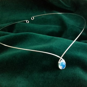 Gemstone Simplicity Circlet Tiara