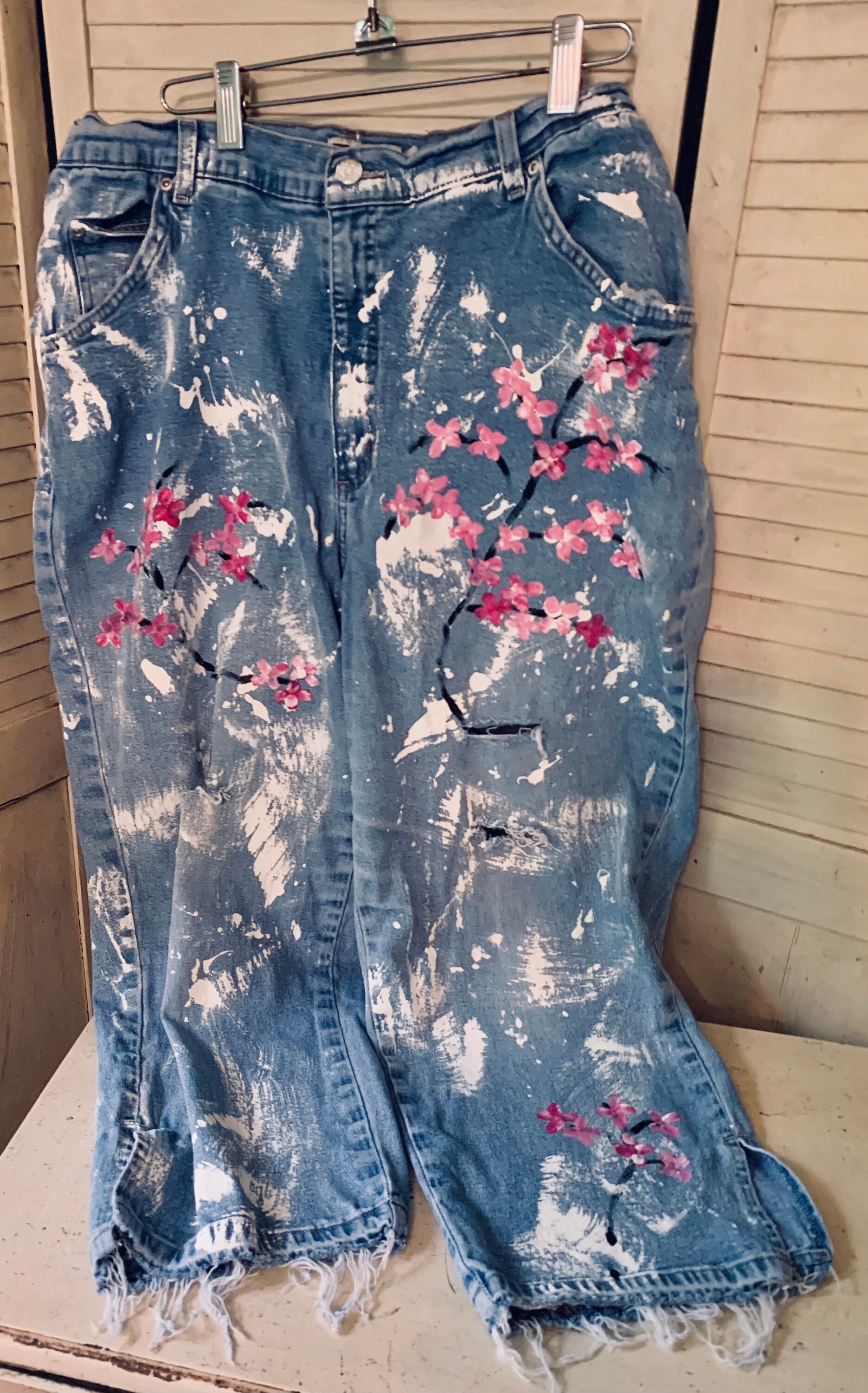 designs to paint on pants