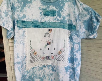 Flour Sack Shirt, Size L, Vintage Embroidery, Splash Painted, 100% Cotton