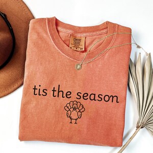 Comfort Colors Fall Pumpkin T-Shirt: Cozy Autumn Tee, Fall Coffee Lover Outfit, Autumn Thanksgiving Tee, Pumpkin Patch, Fall Gift