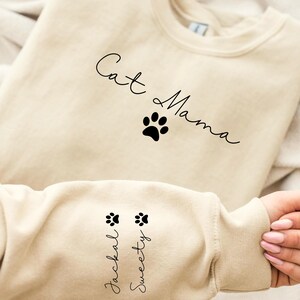 Benutzerdefinierte Katzenname Pullover, personalisierte Katze Mama Sweatshirt, Einzigartiges Muttertagsgeschenk, neue Katzenbesitzer Geschenk, Benutzerdefinierte Katzenmama Geschenk, Geschenk für sie