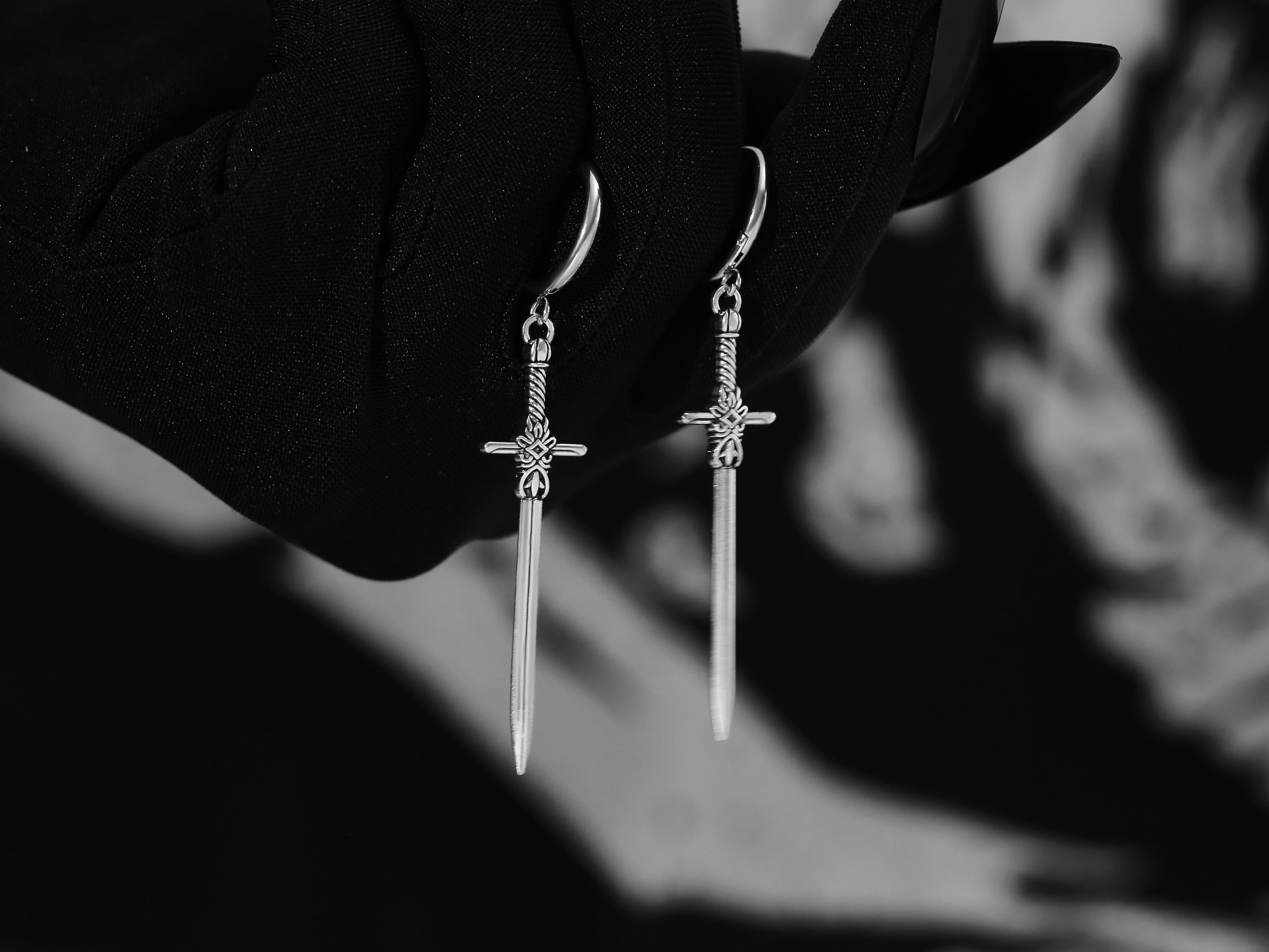 Orecchini Con Spada D'argento(999+) - Alibaba