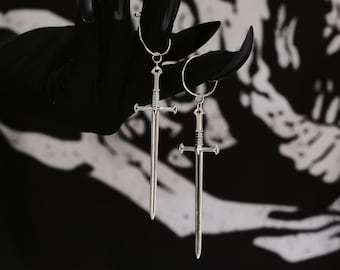 Silver-Plated Sword Earrings: Medieval Gothic Unisex Jewelry