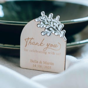 Elegante acryl- en houtbedankjes, aangepaste naam bruiloft tafelcadeau, gegraveerd acryl bedankje, uniek gepersonaliseerd huwelijksbedankje,
