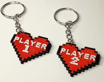 Pixel Heart Keyring Set – Gamer Couple Keychain, Player 1 & 2