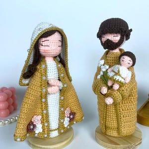 Holy Family of Nazareth, Nativity Set: Joseph, Mary, and Baby Jesus, Blessed Mother Doll, Catholic Doll Set, Christmas gift