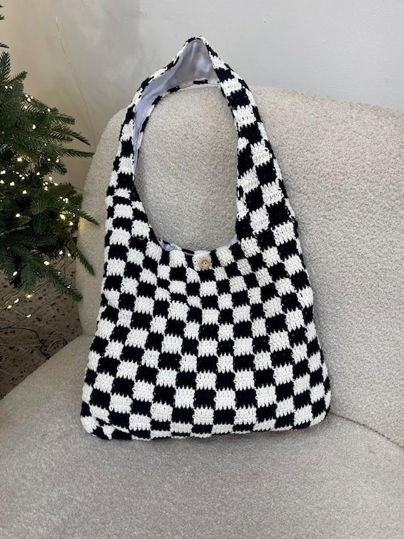Handmade Crochet Checkered Shoulder Bag, Cotton Yarn Tote  display picture 3