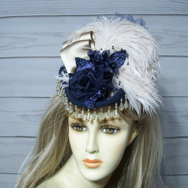 Mini chapeau d'équitation victorien bleu marine, chapeau équestre, chapeau mini style années 1800, chapeau Style Downton Abbey