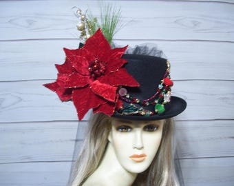 Black Top Hat with Poinsettia, Christmas Top Hat, Dicken Festival Hat, Tea Party, 22.5" inside Circ.