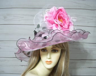 Damhatt i rosa och vit med svarta prickar, Kentucky Derby-hatt, mors dag-hatt, bröllopshatt, hästkapplöpningshatt, Belmont, Preakness-hatt