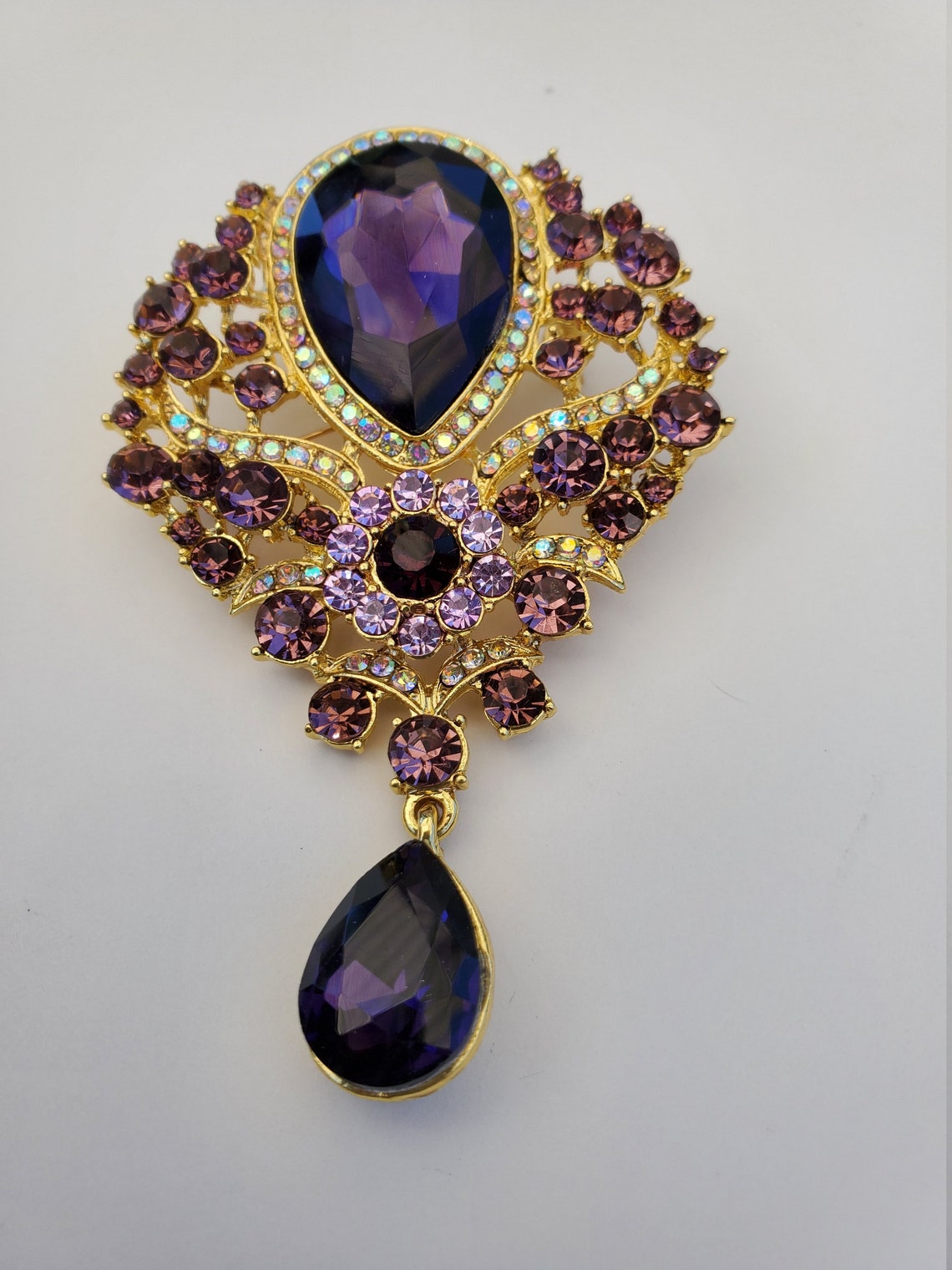 Large Lavender Ornate Jewel Brooch Pin Victorian Style Jewel Etsy