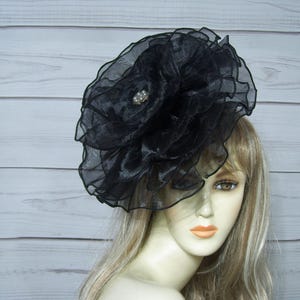 Black Flower Fascinator, Black Rose Pin and Clip, Kentucky Derby Fascinator Hat, Flower Fascinator, Tea Hat, Garden Party Brooch, Mourning