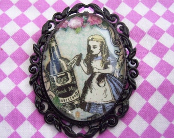 Vintage Style Alice In Wonderland Brooch Pin Alice DRINK ME Brooch Tea party Brooch, Birthday Gift, Baby Shower 3 COLOR Setting Choice