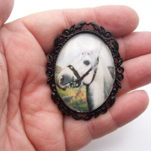 Horse Pin, Equestrian Horse Pin, White Horse Cameo Pin Brooch, Kentucky Derby Horse Pin, Victorian Horse Pin, 3 COLOR Setting Choice