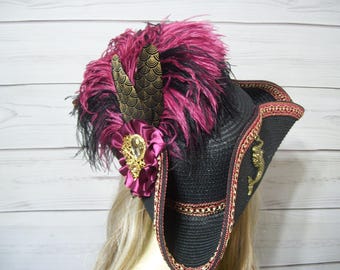 Unisex svart och vinröd halmpirathatt, renässanshatt med trehörningar, halloweenpirathatt, gastarillapirathatt, Jack Sparrow 22,5" invändig