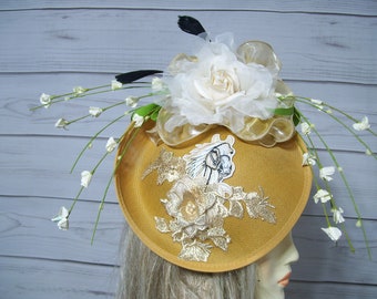 Horse Racing Fascinator Golden Kentucky Derby Hat with Horse, Tea Party Hat, Wedding, Ascot, Belmont, USA