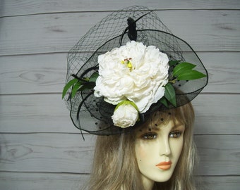 Black and White Fascinator Hat Kentucky Derby Fascinator Hat, Tea Party Hat, Ascot Hatinator, Belmont, Car Shows Hat, Preakness Hat, USA