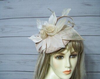 Beige Fascinate, Kentucky Derby Fascinator Hat, Wedding Fascinator, Mothers Day Fascinator, Garden Party Tea