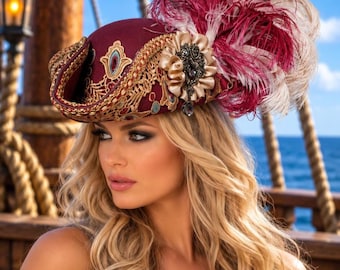 Vinröd och brun pirathatt med spets, rokoko trekantig hatt, Gasparilla, 22,5" insida