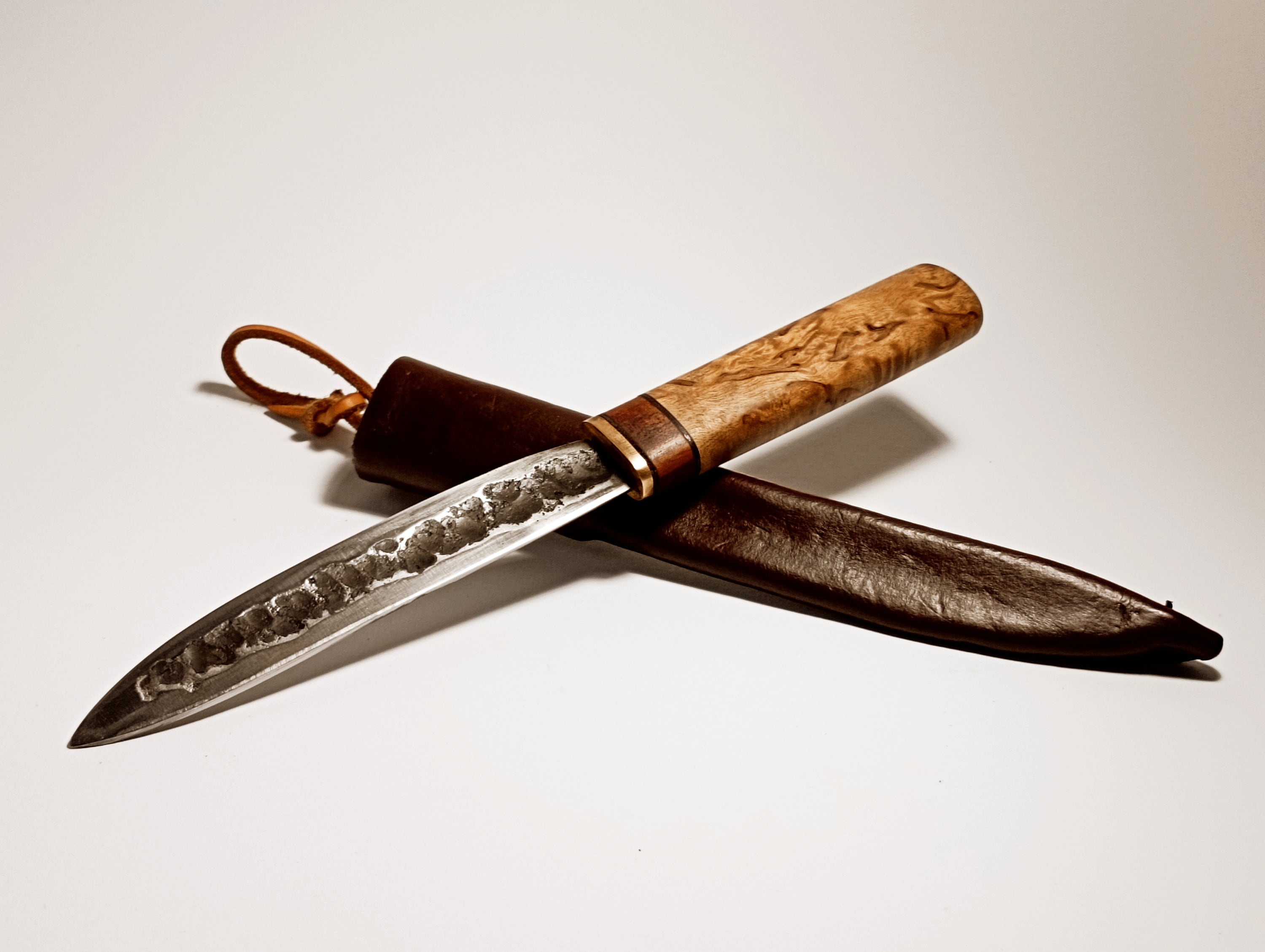 ヤクートナイフ　Yakut knife Yakut knife, Hand forged Convex Edge traditional Yakutia