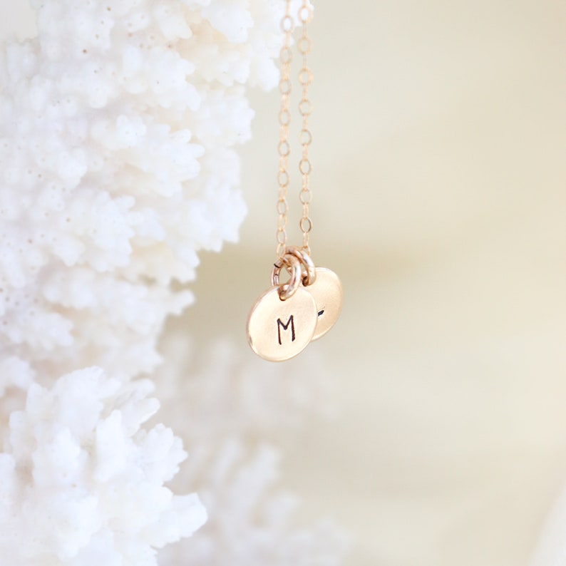 mother's initial necklace. personalized letter. best friends gold necklace. couples necklace. simple gold disc necklace. bridesmaid gift. image 2