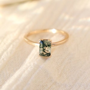 engagement ring. green moss agate natural stone. stackable wedding ring. sterling silver, solid 14k yellow / rose gold. healing crystal.