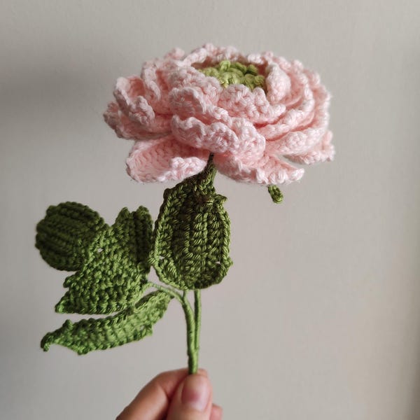 Bloemenpatroon gehaakte pioenroos: amigurumiboeket (pdf-download)