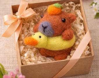 Hand Felted Capybara Figurine: Collectible Wool Animal Sculpture