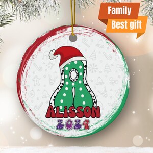 Adorno personalizado, adorno navideño con inicial, adorno con monograma personalizado, adorno con nombre y letra personalizado, regalo para mamá, papá, familia y amigos