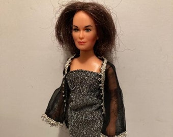 Charlie's Angels 9" Doll w/Fashion Outfit Hasbro 1977 Sabrina Kate Jackson Black Magic Metallic Dress Evening Gown Shear Jacket Vintage 70's