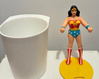 DC Super Powers 1988 Wonder Woman Cup Holder Vintage 80's Burger King Superhero Comics Action Figure Promotion Justice League Superpowers