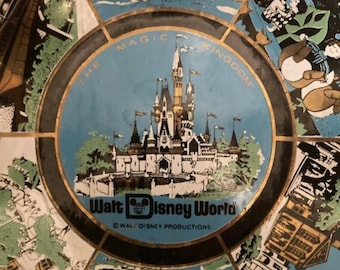 Walt Disney World 70's Magic Kingdom Vintage 7" Souvenir Scalloped Glass Fluted Candy Dish Theme Park Attractions Exclusive Gift Shop Kitsch
