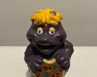 Chuck E. Cheese Showbiz Pizza Time Theater 1983 Vintage CEC Mr. Munch 2.5" PVC Figure Restaurant Arcade Prize 80's Ad Mascot Character