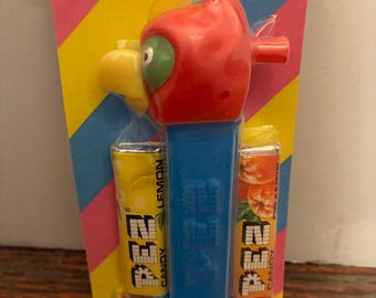 PEZ 1990 Merry Music Maker Parrot Whistle Canadian Vintage 90's