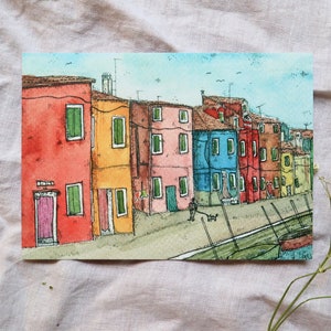 Handgemalte Postkarte 'Bunte Häuserreihe' (Aquarell, A6)