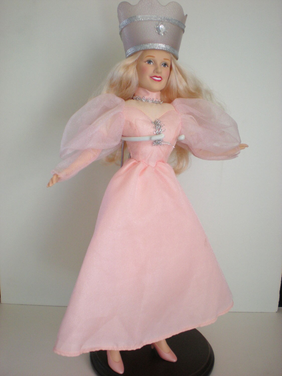 glinda the good witch barbie value