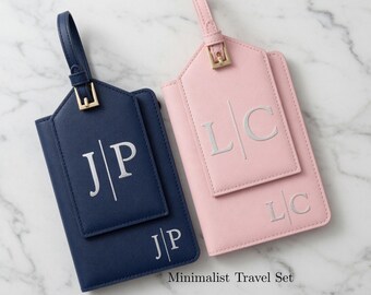 Funda para pasaporte, juego de etiquetas para equipaje minimalistas, monograma inicial personalizado, regalo de viaje, propuesta de matrimonio.