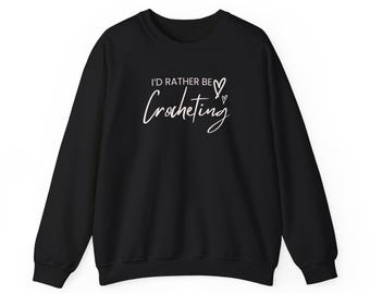Prefiero estar tejiendo a crochet una sudadera con cuello redondo